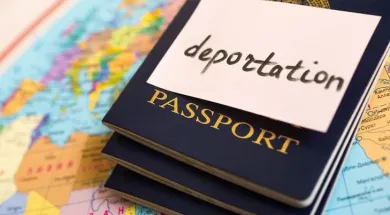 Первый случай: студента-иммигранта не пустили в США из-за сообщения в социальных сетях