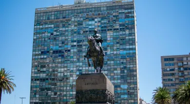 Еще одна страна готова принимать украинских туристов без виз