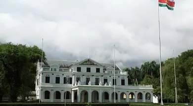 Россия и Суринам перешли на безвизовый режим