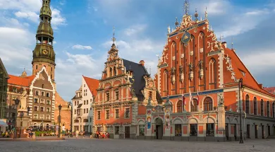 Получатели иностранных пенсий должны будут покупать медстраховки