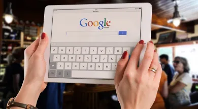 Google предпринял попытку противодействия антимигрантскому указу Трампа