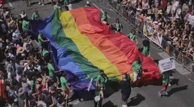 Суд Евросоюза признал однополый брак основанием для вида на жительство одного из супругов