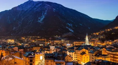 Россия и Андорра подписали соглашение по визам