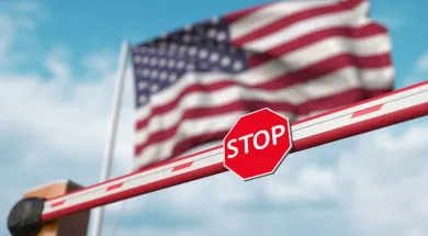 Вакцинированные «Спутником V» иностранцы не смогут попасть в США
