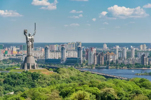 украина