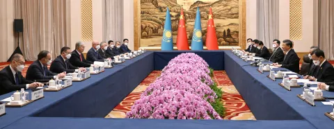 Китай и Казахстан заключили соглашение о безвизовом режиме